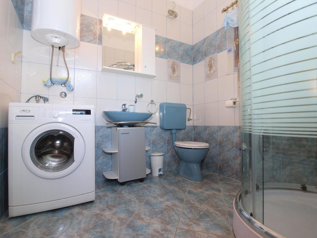 Apartments Dino 1374 Pula Extérieur photo
